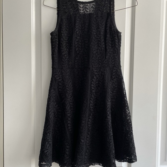 Short Black Lace dress - Picture 1 of 6